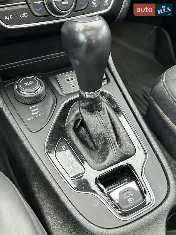 Позашляховик / Кросовер Jeep Cherokee 2021 в Сумах фото 27 Позашляховик / Кросовер Jeep Cherokee 2021 в Сумах