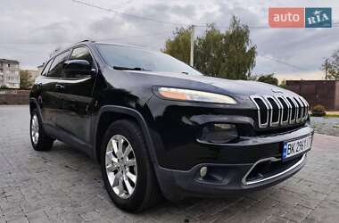 Внедорожник / Кроссовер Jeep Cherokee 2015 в Ровно