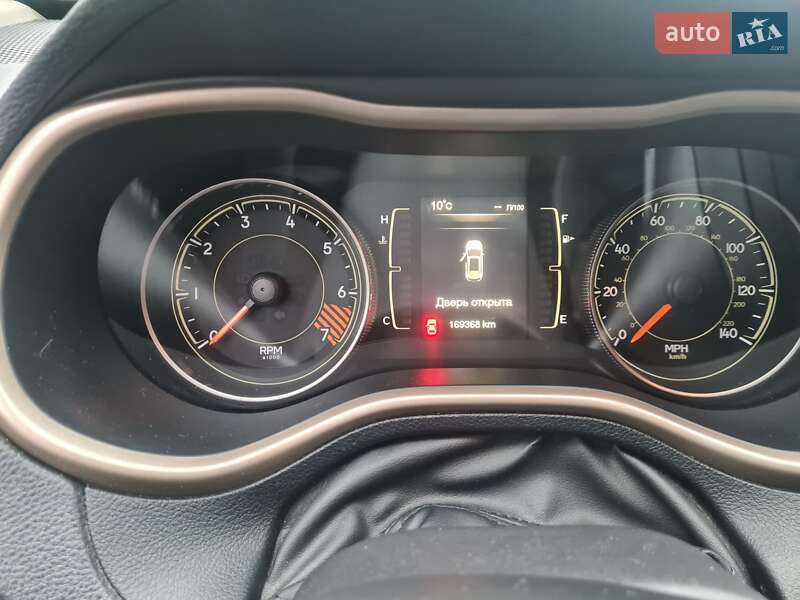 Внедорожник / Кроссовер Jeep Cherokee 2014 в Киеве фото 22 Внедорожник / Кроссовер Jeep Cherokee 2014 в Киеве