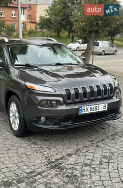 Внедорожник / Кроссовер Jeep Cherokee 2016 в Хмельницком