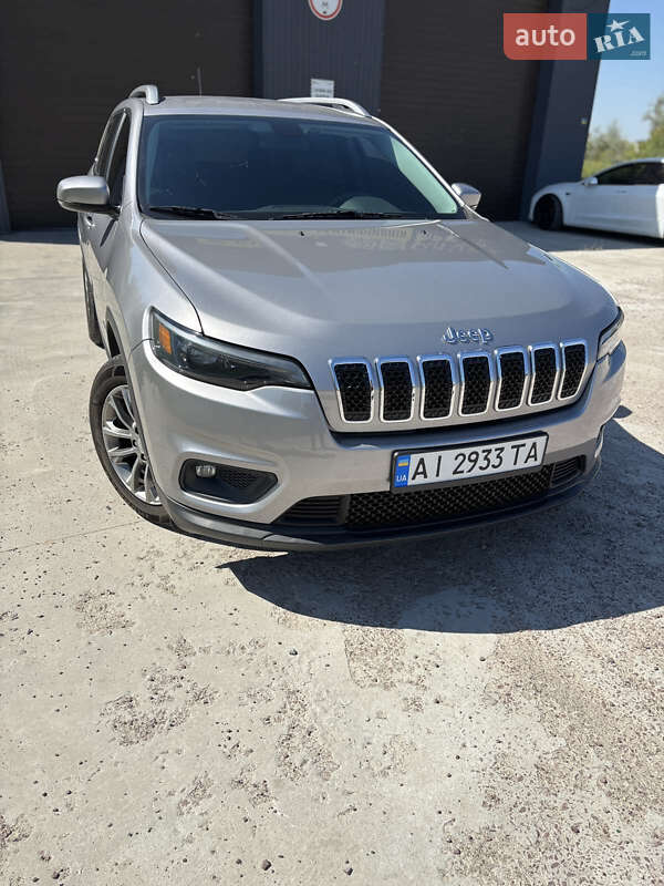 Внедорожник / Кроссовер Jeep Cherokee 2020 в 