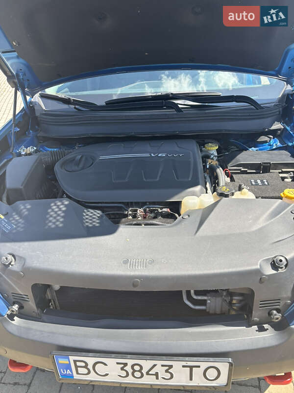 Внедорожник / Кроссовер Jeep Cherokee 2019 в Львове