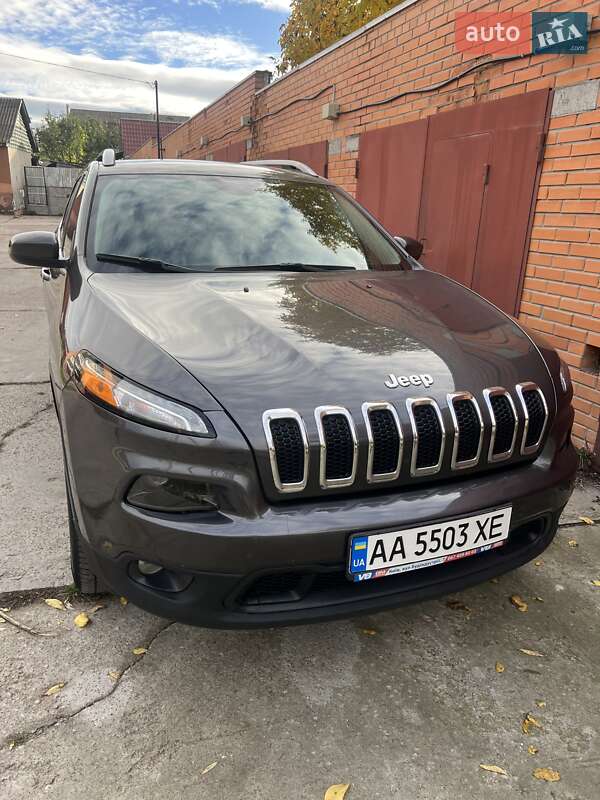 Позашляховик / Кросовер Jeep Cherokee 2017 в Броварах фото Позашляховик / Кросовер Jeep Cherokee 2017 в Броварах