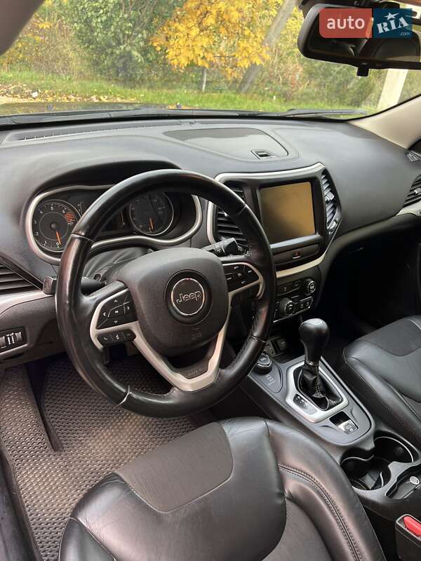 Позашляховик / Кросовер Jeep Cherokee 2017 в Броварах фото 10 Позашляховик / Кросовер Jeep Cherokee 2017 в Броварах