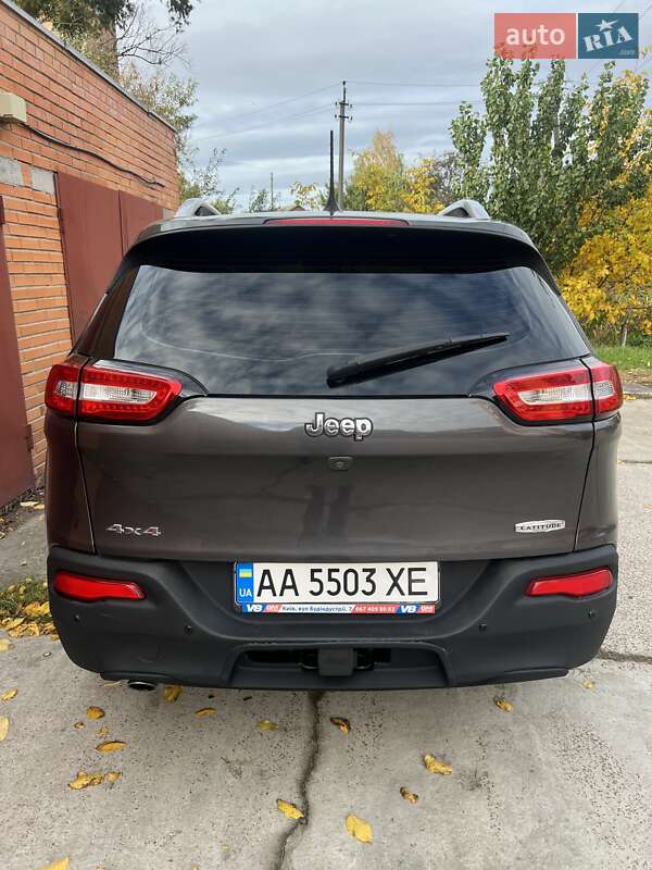 Позашляховик / Кросовер Jeep Cherokee 2017 в Броварах фото 25 Позашляховик / Кросовер Jeep Cherokee 2017 в Броварах