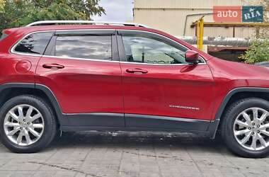 Внедорожник / Кроссовер Jeep Cherokee 2016 в Днепре
