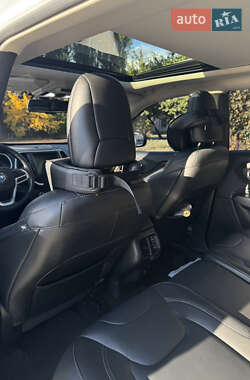 Внедорожник / Кроссовер Jeep Cherokee 2017 в 