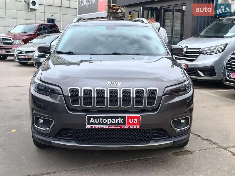 Внедорожник / Кроссовер Jeep Cherokee 2018 в Харькове