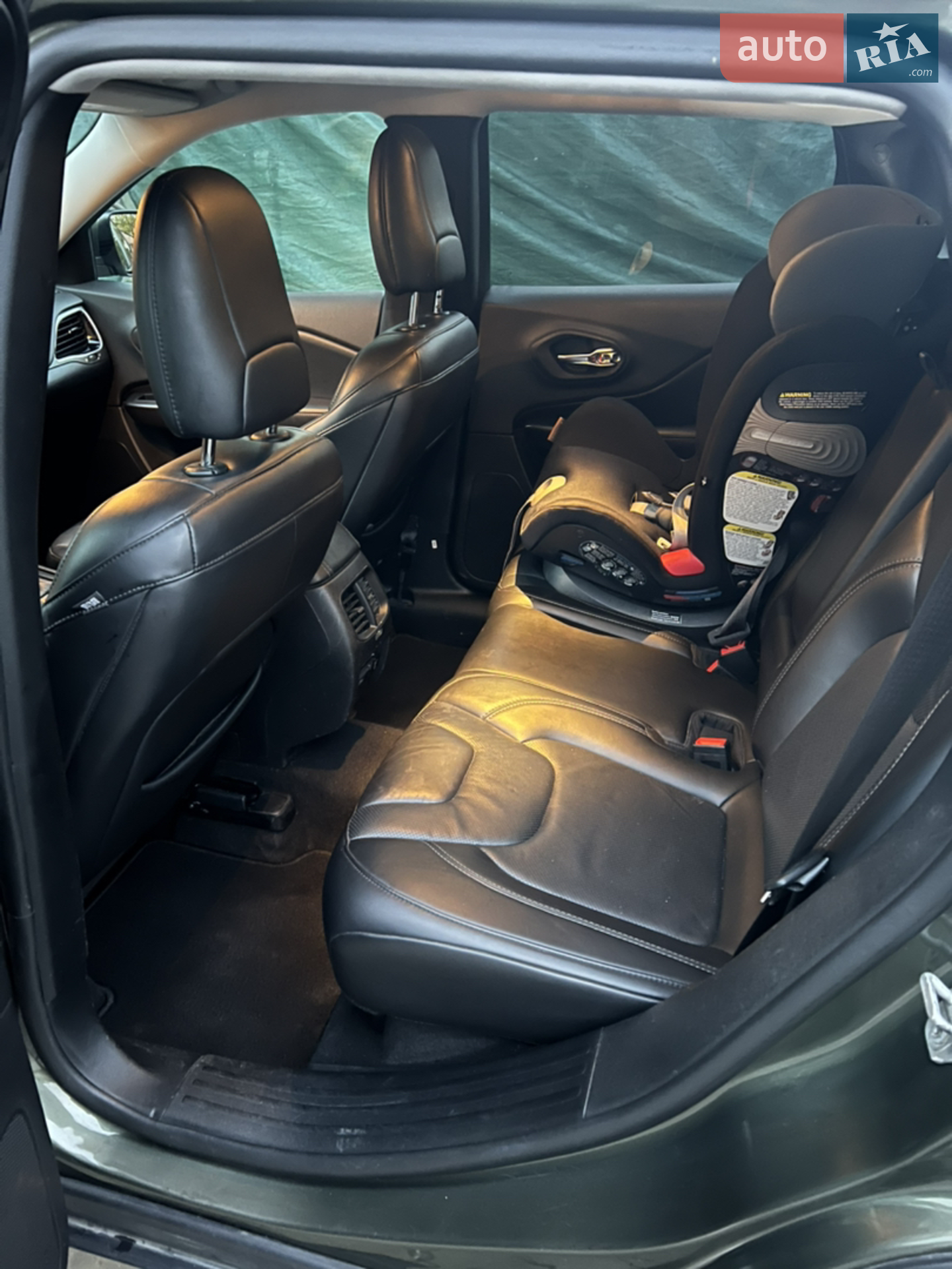 2020 Jeep Cherokee - мініатюра 6