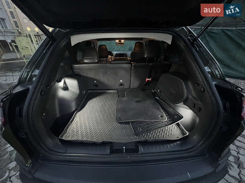 Внедорожник / Кроссовер Jeep Cherokee 2020 в Ивано-Франковске
