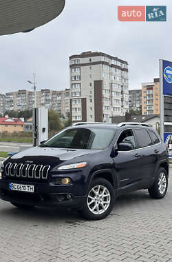 Внедорожник / Кроссовер Jeep Cherokee 2014 в 
