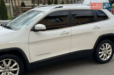 Позашляховик / Кросовер Jeep Cherokee 2015 в  фото 15 Позашляховик / Кросовер Jeep Cherokee 2015 в
