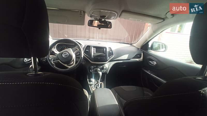 Внедорожник / Кроссовер Jeep Cherokee 2015 в Харькове фото 5 Внедорожник / Кроссовер Jeep Cherokee 2015 в Харькове