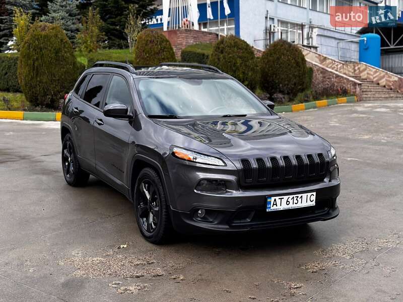 Позашляховик / Кросовер Jeep Cherokee 2015 в Івано-Франківську фото 17 Позашляховик / Кросовер Jeep Cherokee 2015 в Івано-Франківську