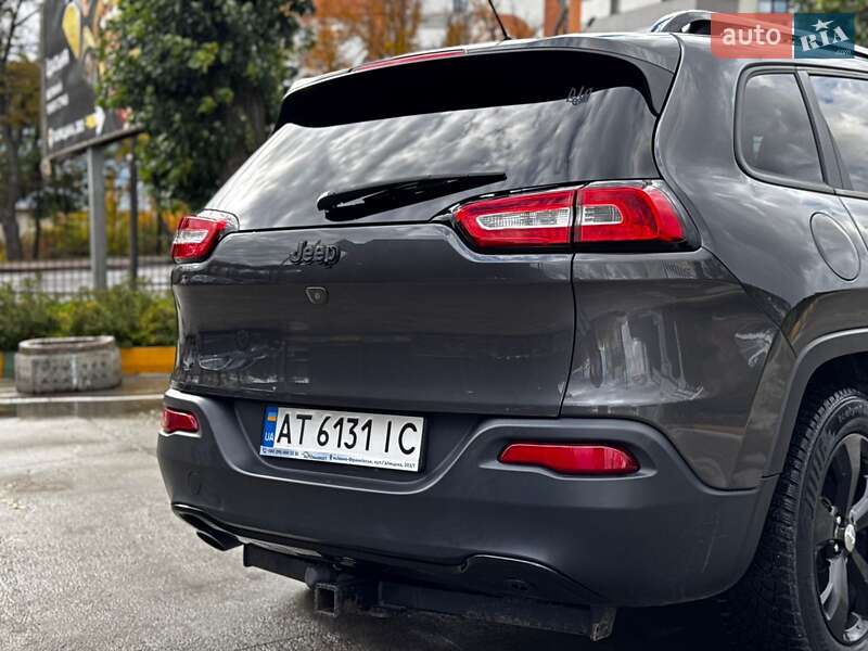 Позашляховик / Кросовер Jeep Cherokee 2015 в Івано-Франківську фото 60 Позашляховик / Кросовер Jeep Cherokee 2015 в Івано-Франківську