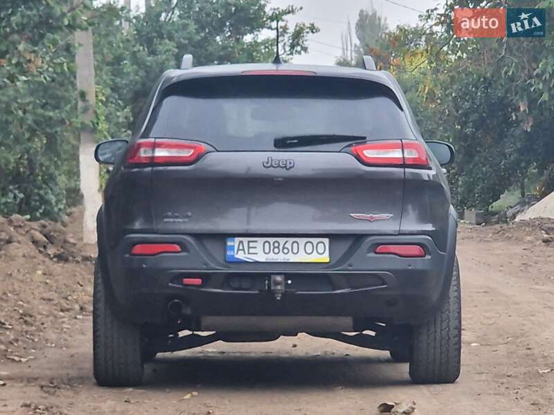 Внедорожник / Кроссовер Jeep Cherokee 2017 в Днепре фото 10 Внедорожник / Кроссовер Jeep Cherokee 2017 в Днепре