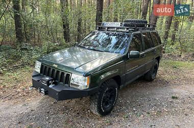 Внедорожник / Кроссовер Jeep Cherokee 1996 в 