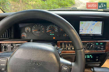 Внедорожник / Кроссовер Jeep Cherokee 1996 в 