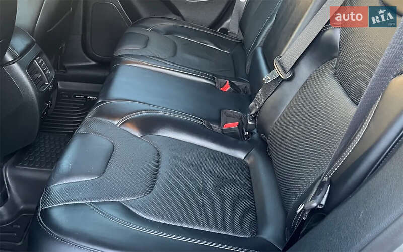 Внедорожник / Кроссовер Jeep Cherokee 2020 в Львове