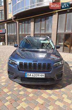 Внедорожник / Кроссовер Jeep Cherokee 2019 в 