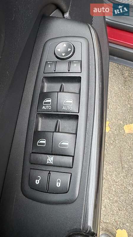 Внедорожник / Кроссовер Jeep Cherokee 2016 в Киеве фото 20 Внедорожник / Кроссовер Jeep Cherokee 2016 в Киеве