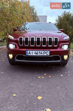 Внедорожник / Кроссовер Jeep Cherokee 2016 в 