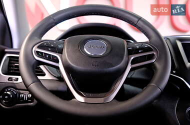 Позашляховик / Кросовер Jeep Cherokee 2020 в  фото 44 Позашляховик / Кросовер Jeep Cherokee 2020 в