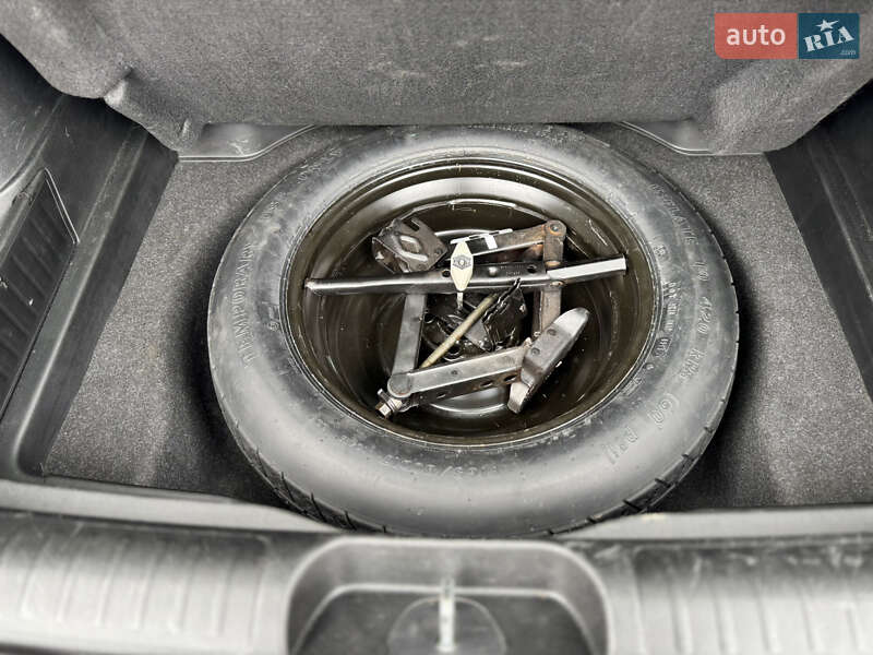 Позашляховик / Кросовер Jeep Cherokee 2019 в Львові фото 52 Позашляховик / Кросовер Jeep Cherokee 2019 в Львові