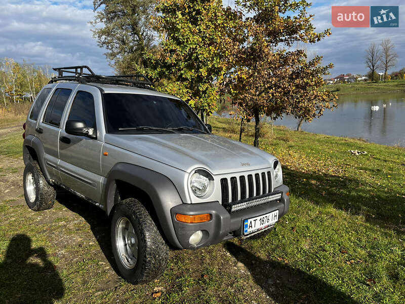 Внедорожник / Кроссовер Jeep Cherokee 2002 в Коломые фото 5 Внедорожник / Кроссовер Jeep Cherokee 2002 в Коломые