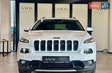 Внедорожник / Кроссовер Jeep Cherokee 2016 в 