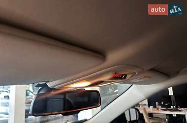 Внедорожник / Кроссовер Jeep Cherokee 2016 в 