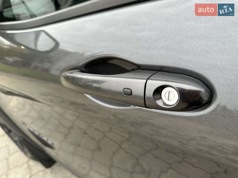 Внедорожник / Кроссовер Jeep Cherokee 2019 в Черкассах