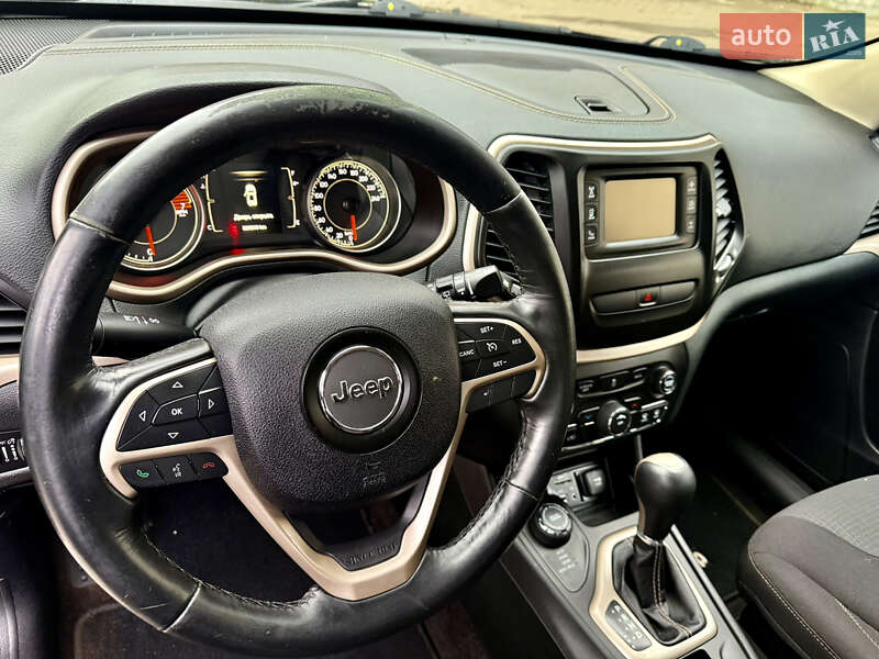 Внедорожник / Кроссовер Jeep Cherokee 2016 в Ровно фото 13 Внедорожник / Кроссовер Jeep Cherokee 2016 в Ровно