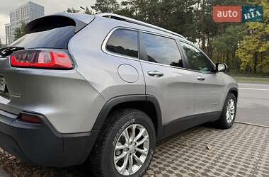 Внедорожник / Кроссовер Jeep Cherokee 2018 в 