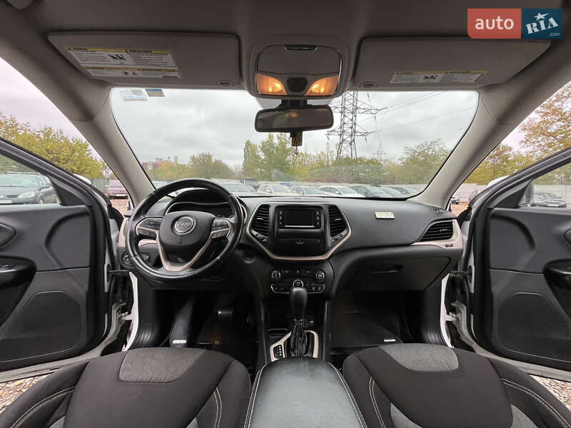 Позашляховик / Кросовер Jeep Cherokee 2014 в Харкові фото 14 Позашляховик / Кросовер Jeep Cherokee 2014 в Харкові