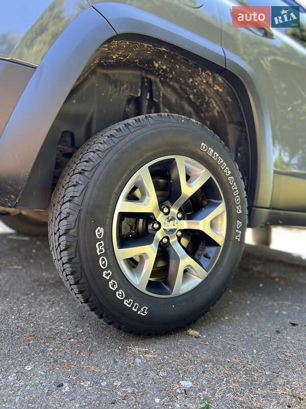 Внедорожник / Кроссовер Jeep Cherokee 2014 в Дубно фото 18 Внедорожник / Кроссовер Jeep Cherokee 2014 в Дубно