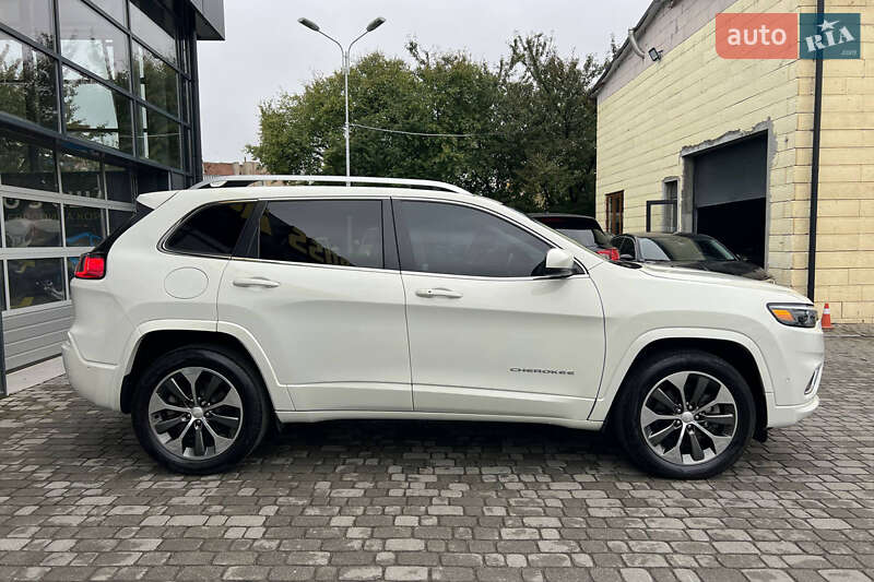 Внедорожник / Кроссовер Jeep Cherokee 2018 в Ивано-Франковске фото 8 Внедорожник / Кроссовер Jeep Cherokee 2018 в Ивано-Франковске