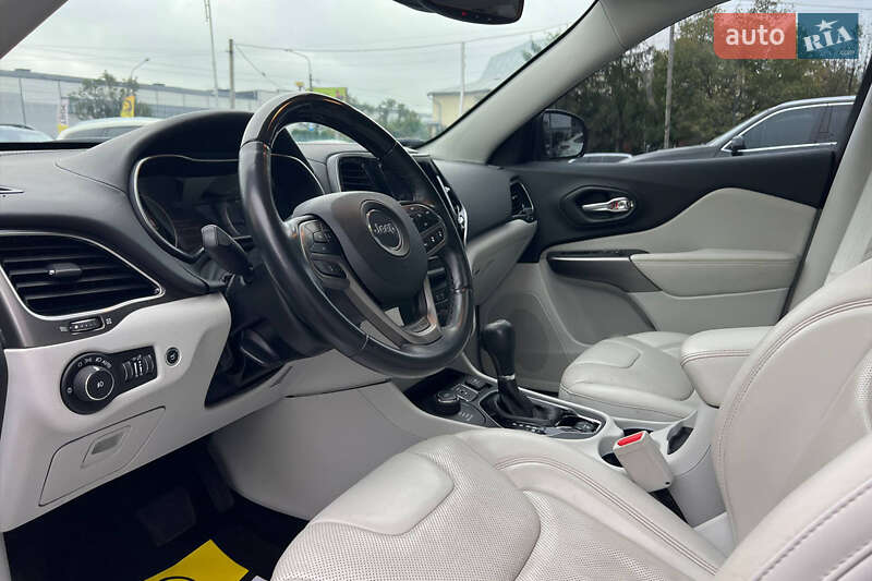 Внедорожник / Кроссовер Jeep Cherokee 2018 в Ивано-Франковске фото 22 Внедорожник / Кроссовер Jeep Cherokee 2018 в Ивано-Франковске