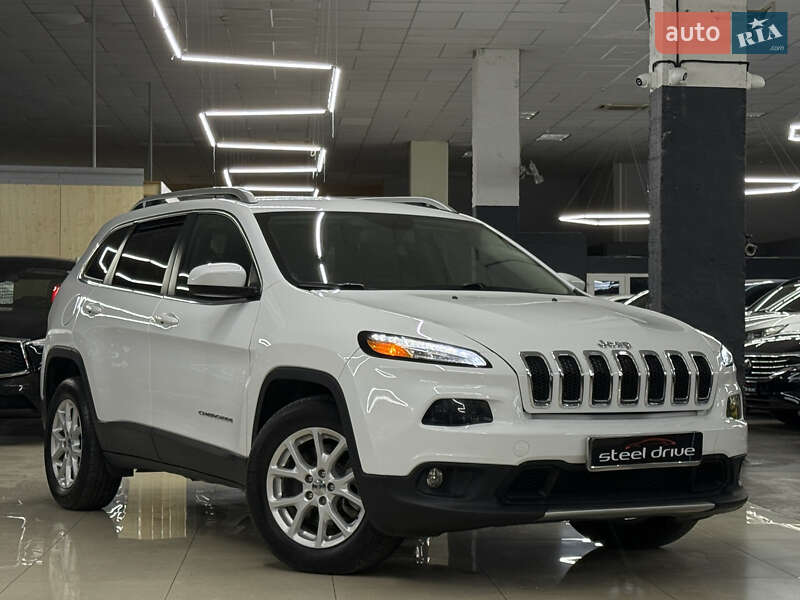 Позашляховик / Кросовер Jeep Cherokee 2017 в Миколаєві фото 4 Позашляховик / Кросовер Jeep Cherokee 2017 в Миколаєві