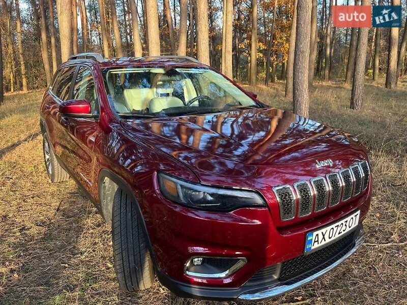 Внедорожник / Кроссовер Jeep Cherokee 2020 в Львове