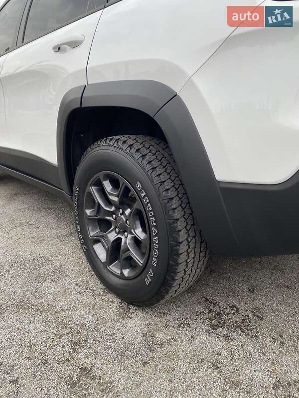 Внедорожник / Кроссовер Jeep Cherokee 2022 в Чернигове фото 10 Внедорожник / Кроссовер Jeep Cherokee 2022 в Чернигове