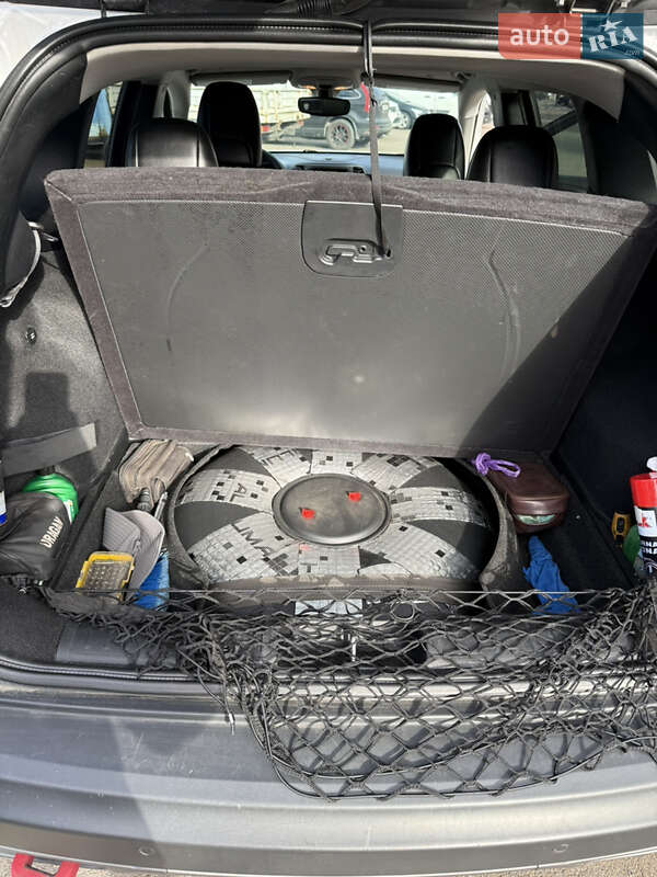 Внедорожник / Кроссовер Jeep Cherokee 2019 в Киеве фото 12 Внедорожник / Кроссовер Jeep Cherokee 2019 в Киеве