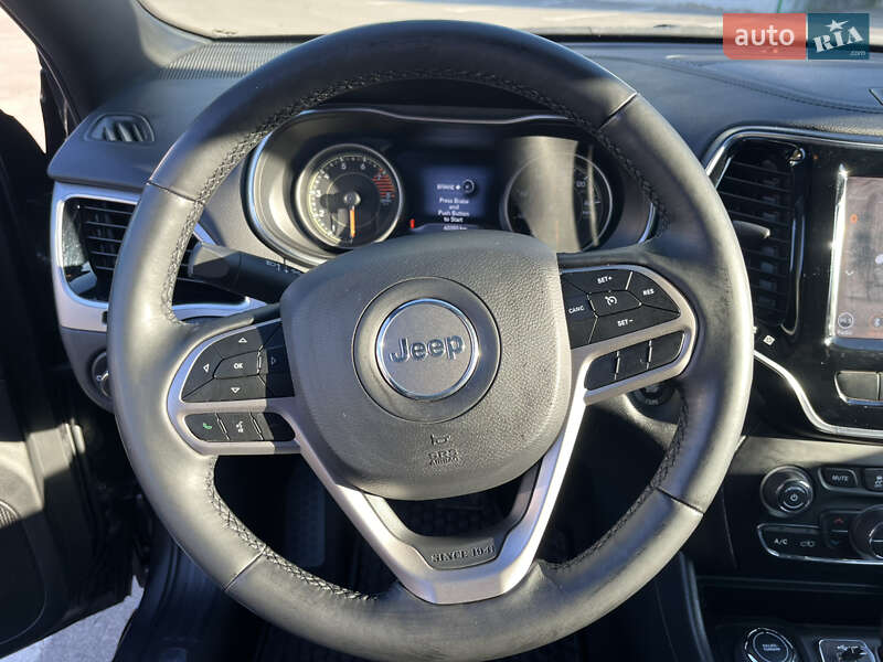Позашляховик / Кросовер Jeep Cherokee 2019 в Полтаві фото 14 Позашляховик / Кросовер Jeep Cherokee 2019 в Полтаві