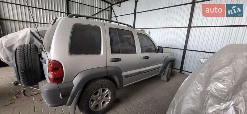 Позашляховик / Кросовер Jeep Cherokee 2003 в Дніпрі фото Позашляховик / Кросовер Jeep Cherokee 2003 в Дніпрі