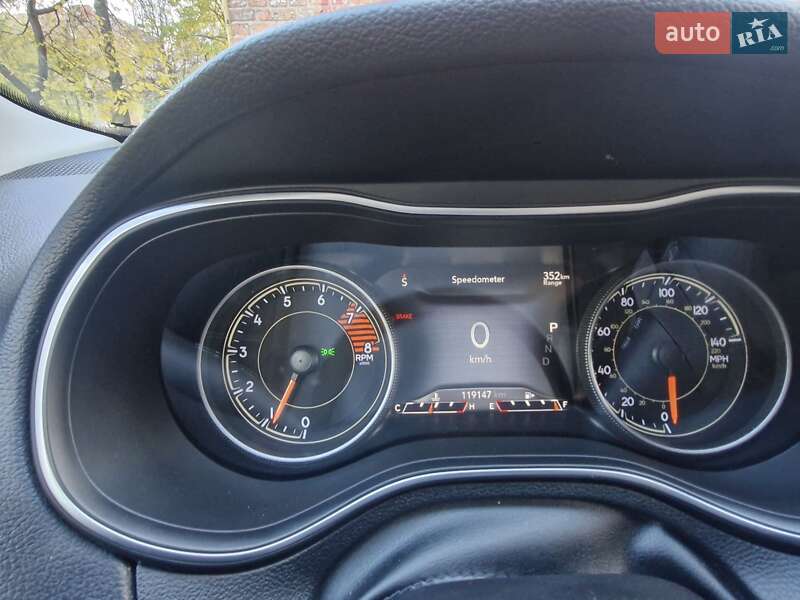 Внедорожник / Кроссовер Jeep Cherokee 2018 в Виннице