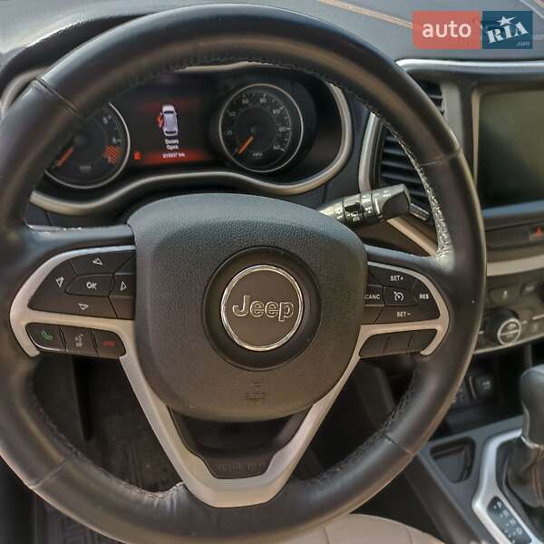 Внедорожник / Кроссовер Jeep Cherokee 2015 в Харькове фото 12 Внедорожник / Кроссовер Jeep Cherokee 2015 в Харькове