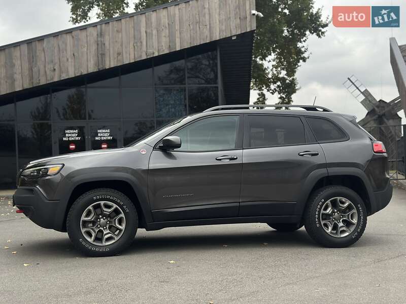 Внедорожник / Кроссовер Jeep Cherokee 2018 в Киеве фото 17 Внедорожник / Кроссовер Jeep Cherokee 2018 в Киеве