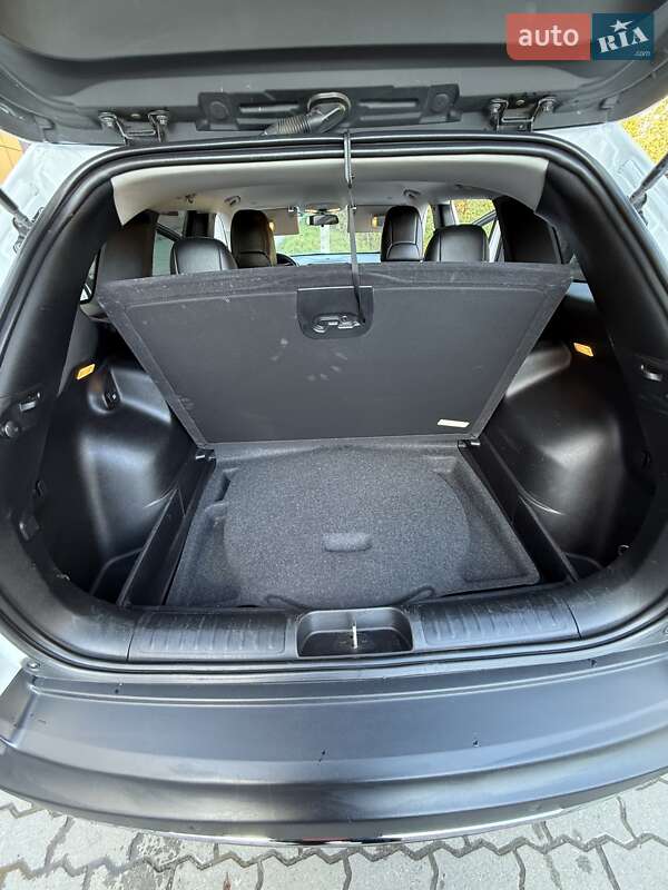 Внедорожник / Кроссовер Jeep Cherokee 2020 в Львове фото 18 Внедорожник / Кроссовер Jeep Cherokee 2020 в Львове