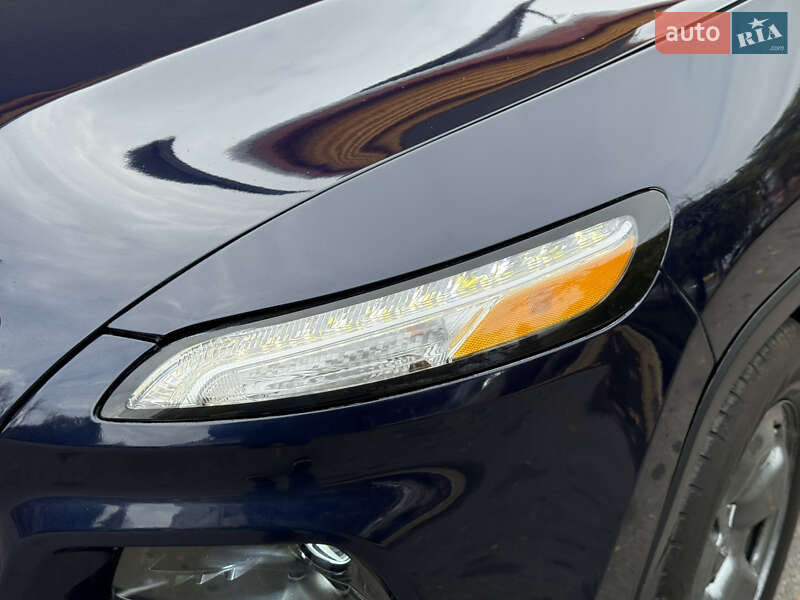 Внедорожник / Кроссовер Jeep Cherokee 2014 в Днепре фото 15 Внедорожник / Кроссовер Jeep Cherokee 2014 в Днепре