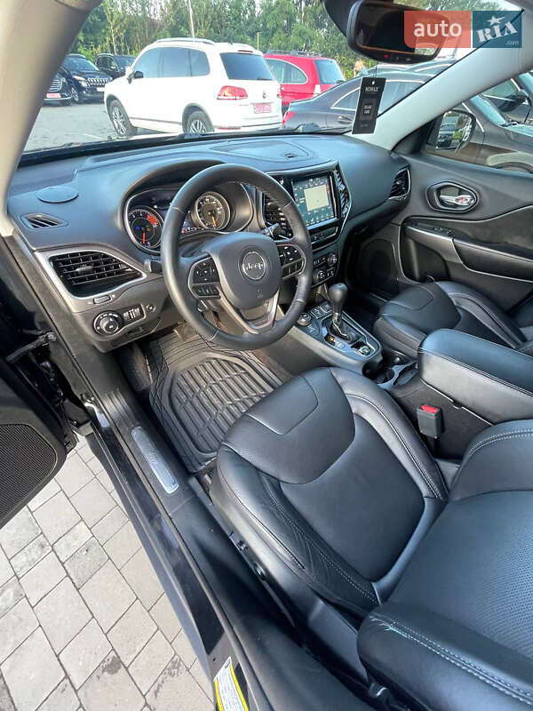 Позашляховик / Кросовер Jeep Cherokee 2018 в Львові фото 10 Позашляховик / Кросовер Jeep Cherokee 2018 в Львові